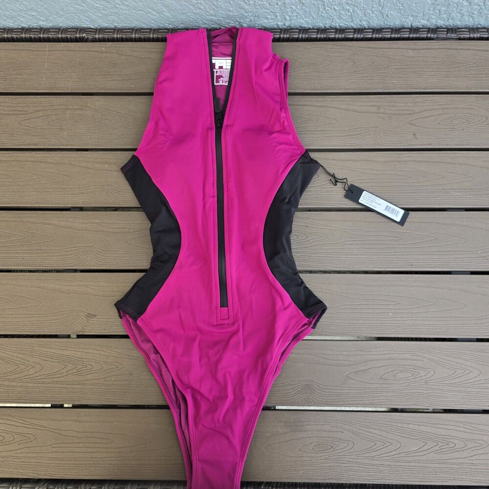 TA3 Sleeveless Surfy Shapewear Corset 1 Piece Swim Berry High Cut Sz XS Long New